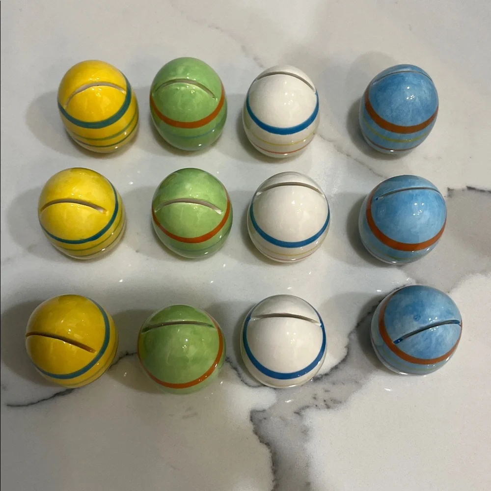 12 Easter egg place card holders